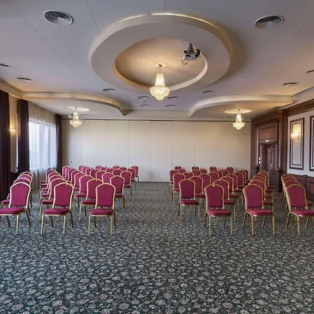 فندق Radisson
