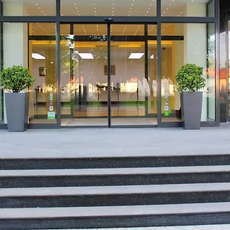 Radisson بلوفديف