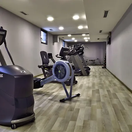 Radisson Hotel 4*