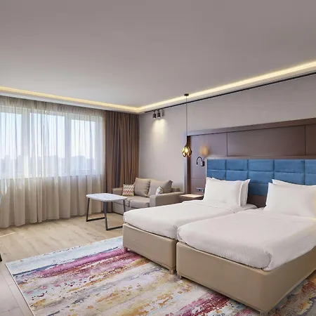Radisson Hotel 4*
